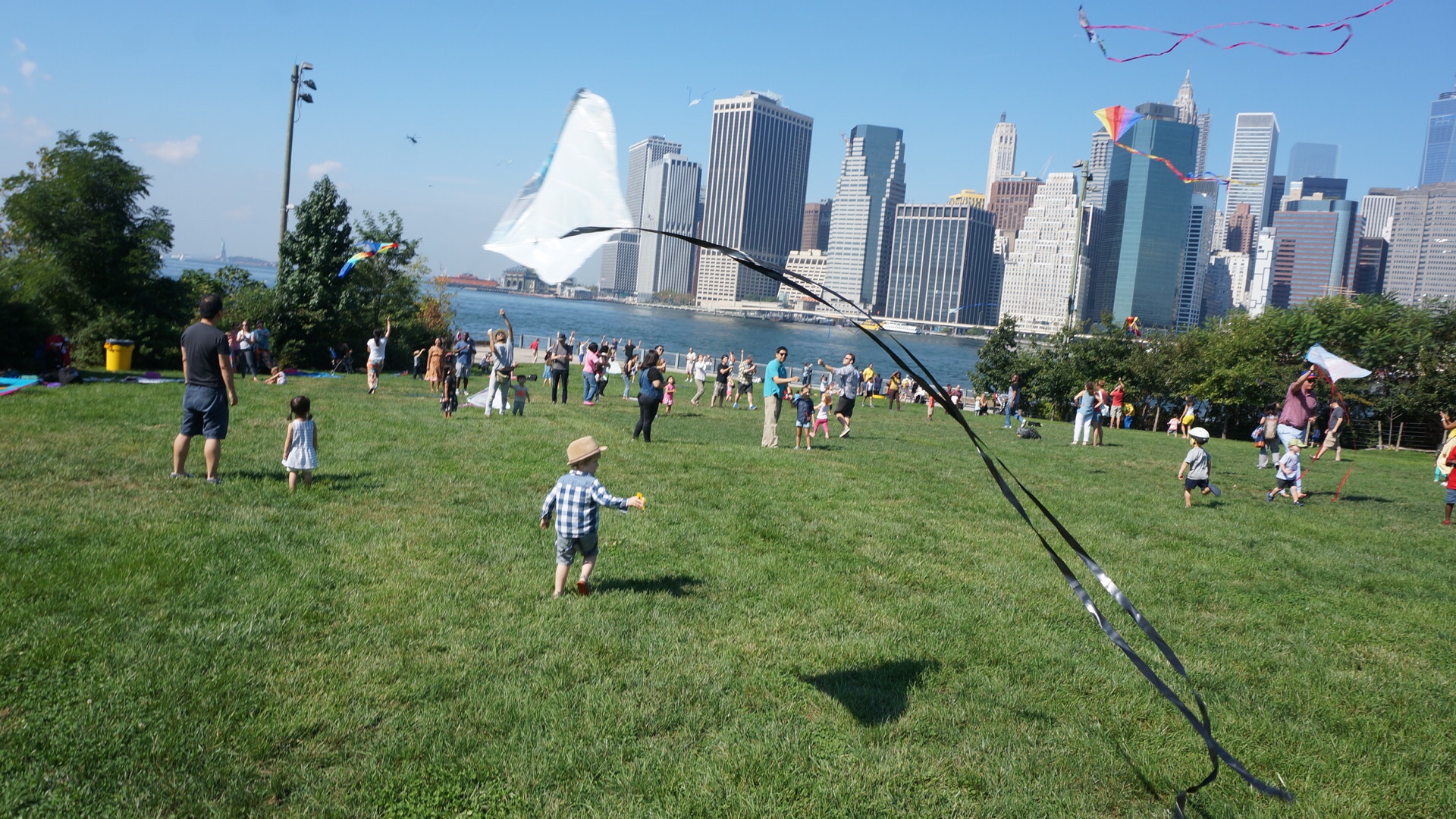 Go Fly a Kite – Brooklyn Bridge Kite Festival