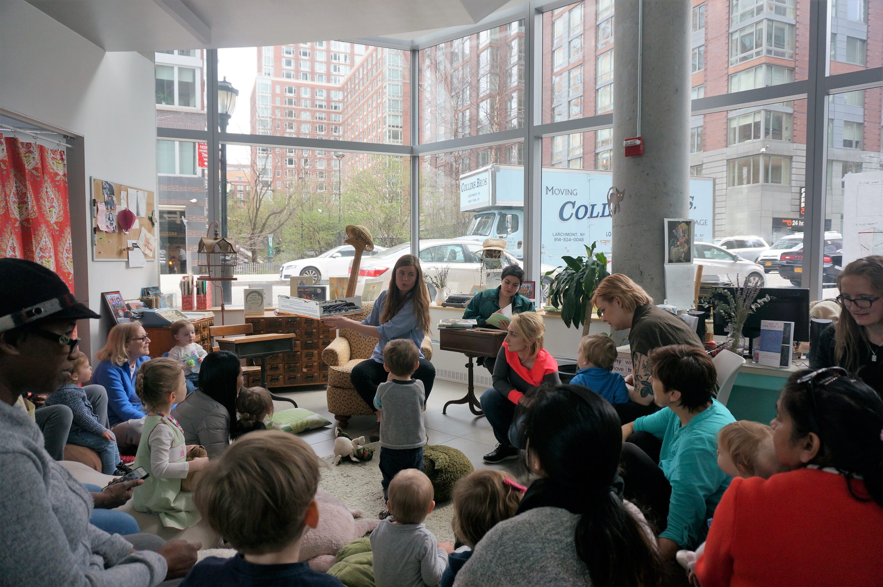 Mommy Nearest: 8 Free Story times in New York City!