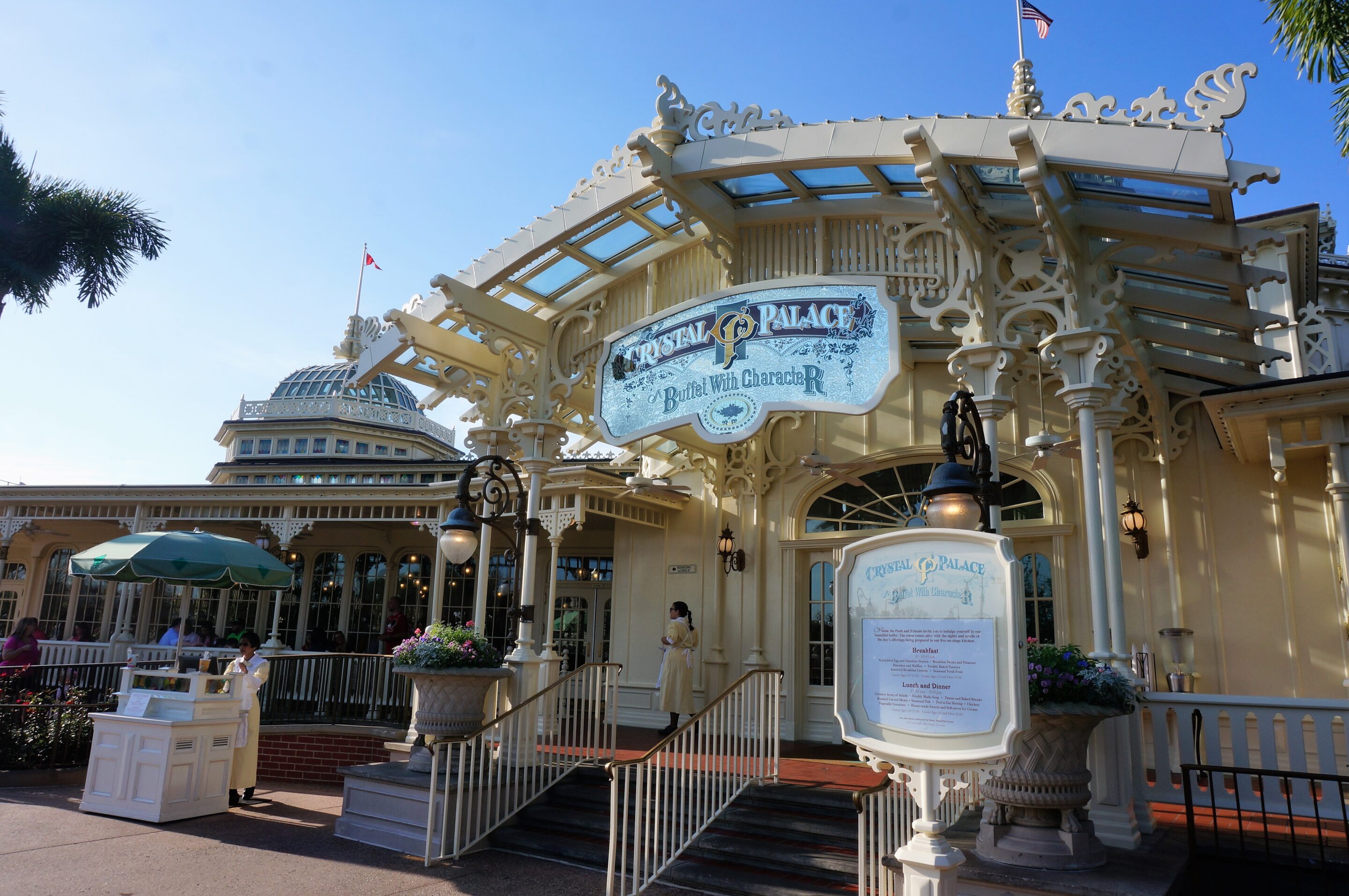 Crystal Palace Character Breakfast – Walt Disney World