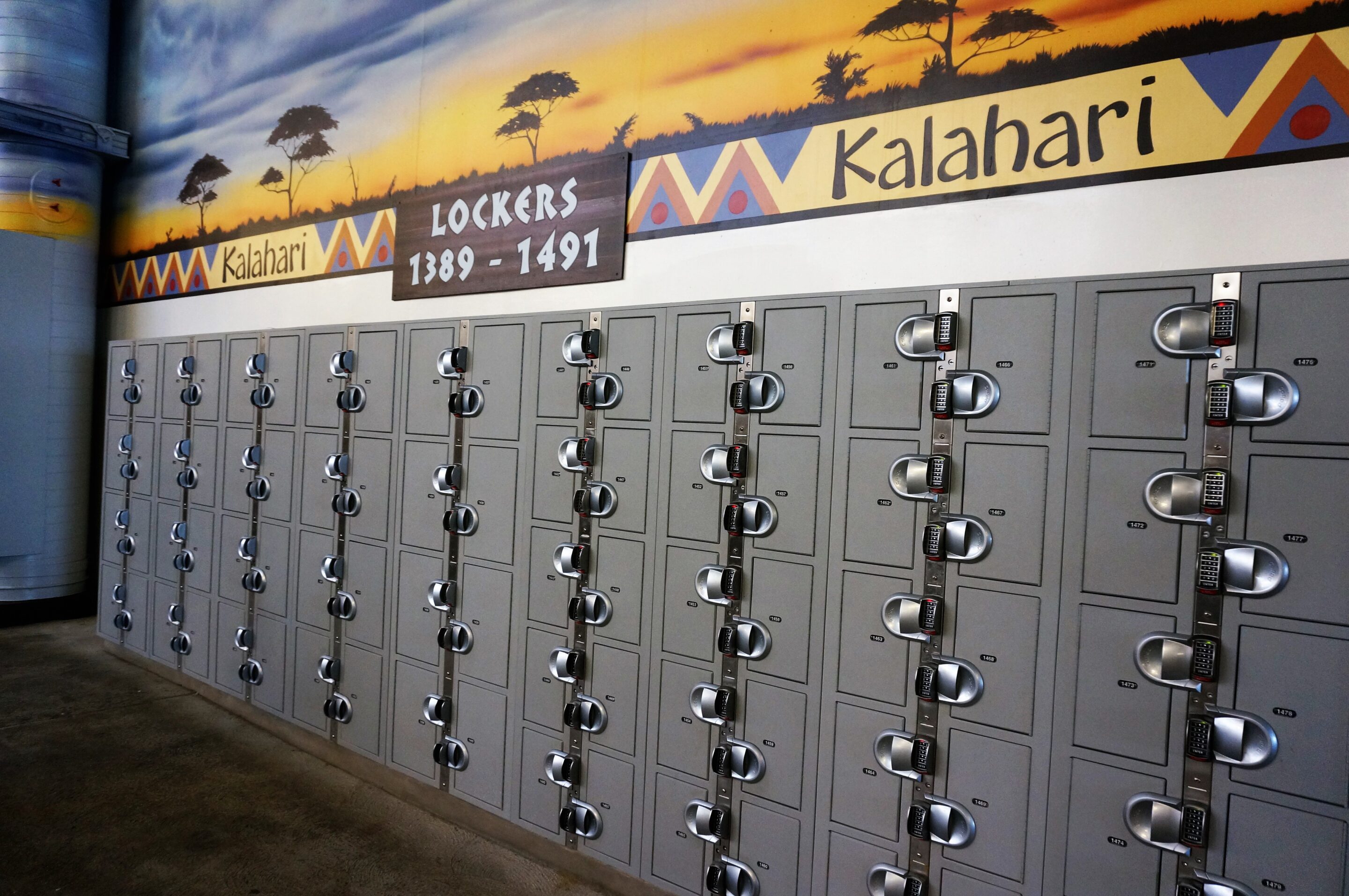 Kalahari Poconos Lockers