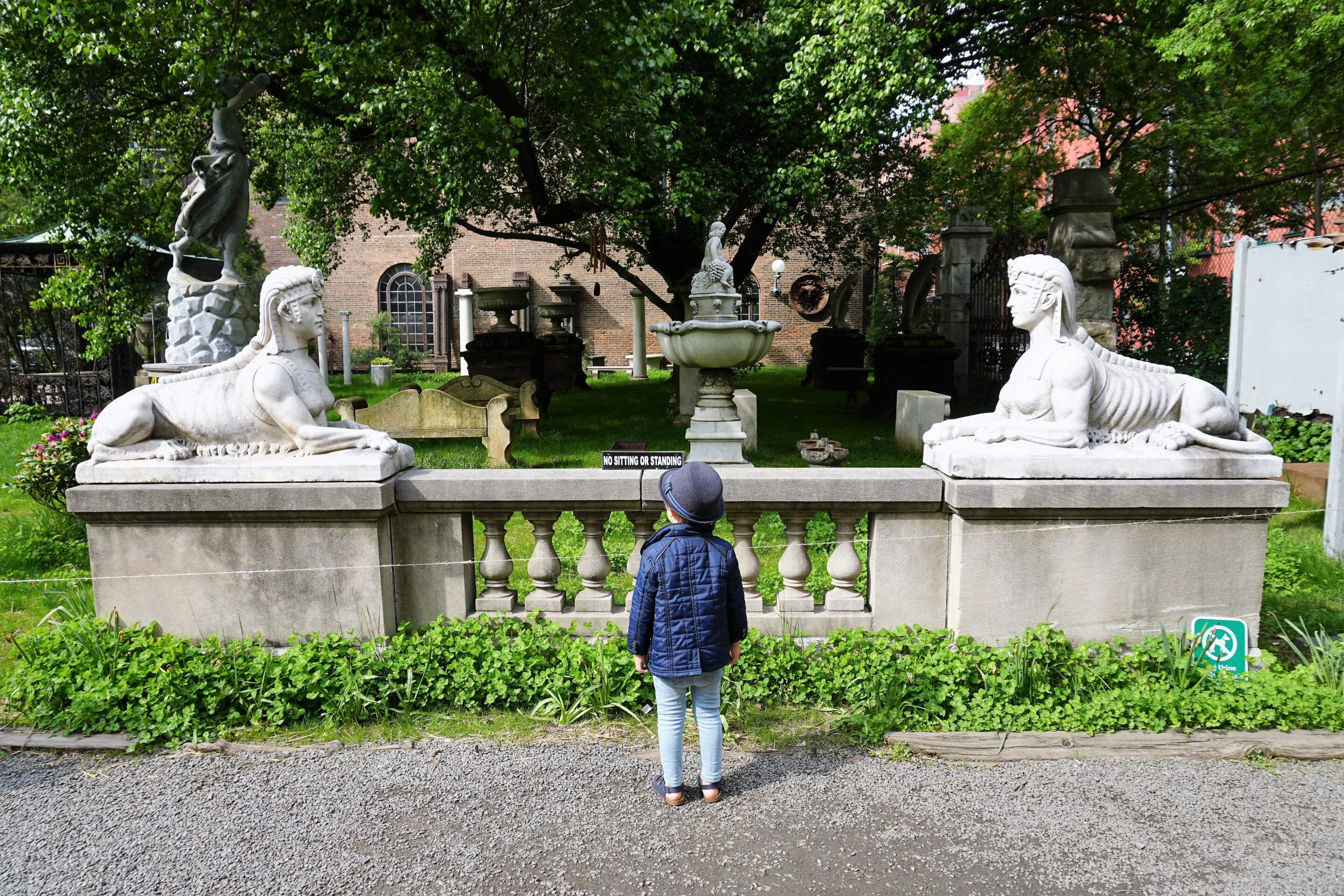Exploring Elizabeth Street Garden