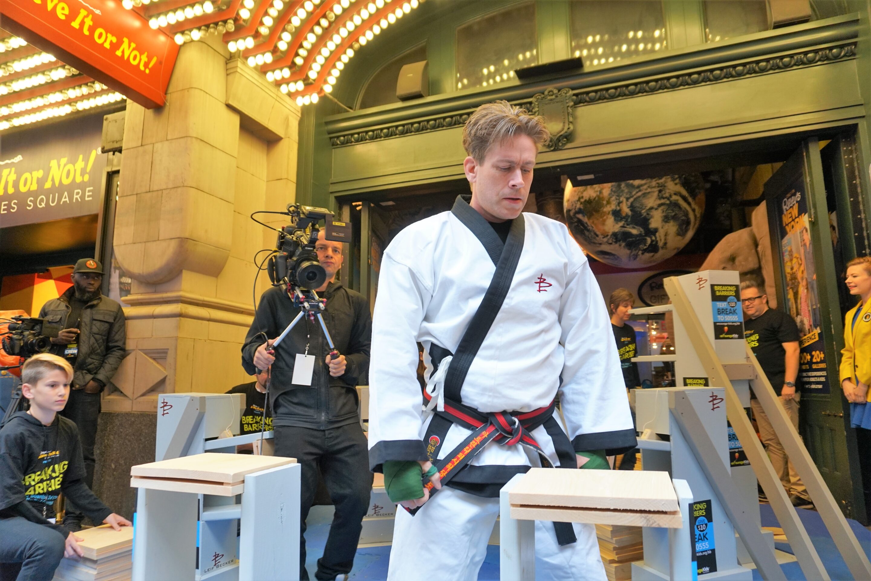 Breaking Barriers – Ripley’s Believe it or Not! Times Square