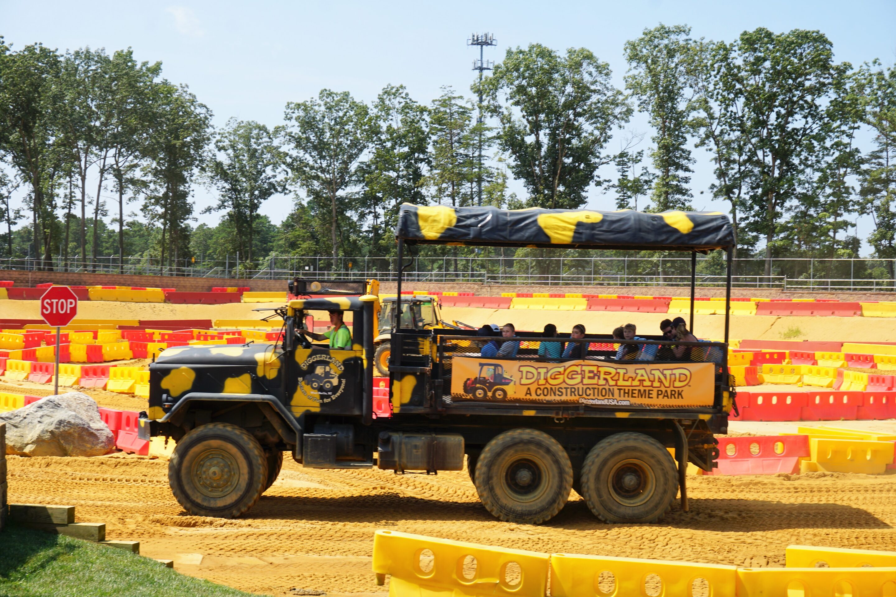 Diggerland USA Off Road Vehicle 