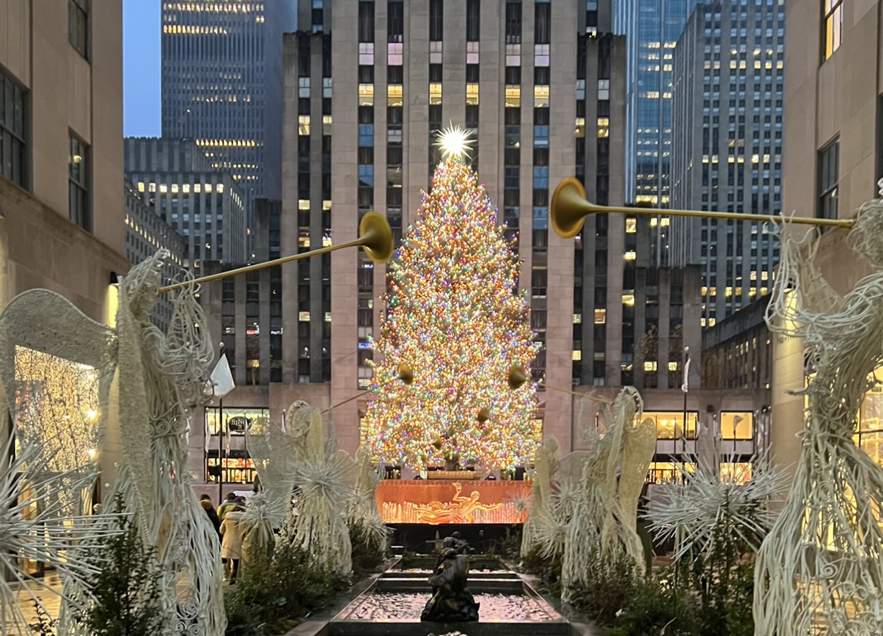 ​​Tree Time in the City! The Ultimate List of NYC Christmas Tree Lighting Events